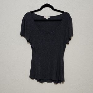 Zenana Outfitters Gray Fitted Short Sleeve Tee